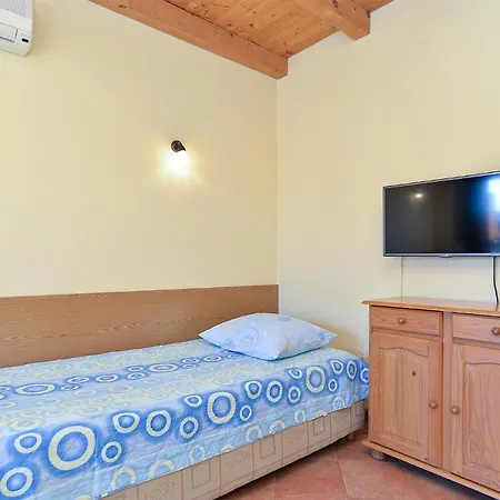 Ana 379 Apartament *